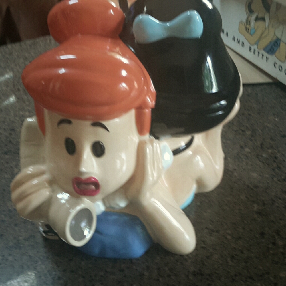 Warner Brothers Wilma & Betty ceramic Cookie Jar